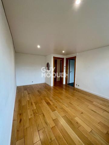 Appartement à vendre de 3 pièces de 75.9 m²