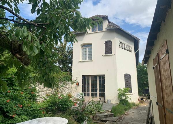 Appartement à louer  1 pièce • 14 m2 Bures-sur-Yvette