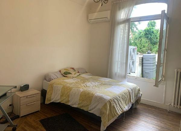 Appartement à louer  1 pièce • 14 m2 Bures-sur-Yvette