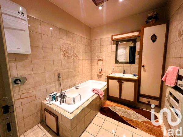 Maison à vendre 7 pièces 180 m² Fontaine-sur-Ay