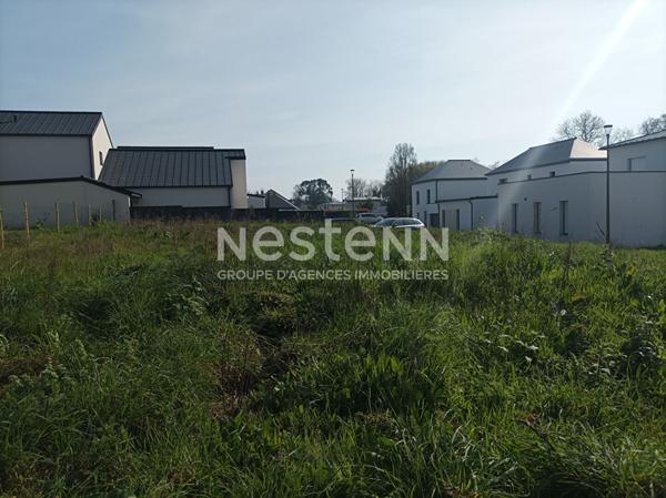 Terrain viabilisé constructible à Etables sur Mer 445 m2