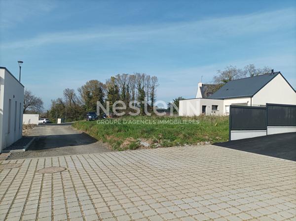 Terrain viabilisé constructible à Etables sur Mer 445 m2