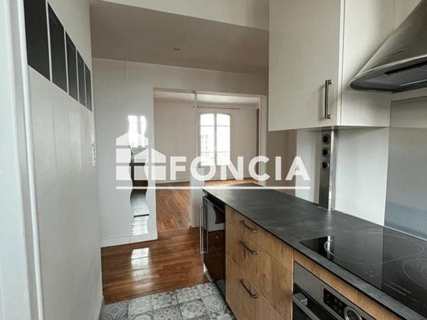 Location Appartement 3 pièces 55.3 m² - 92 RUE DES BOURGUIGNONS Asnieres 92600