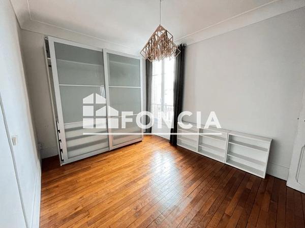 Location Appartement 3 pièces 55.3 m² - 92 RUE DES BOURGUIGNONS Asnieres 92600
