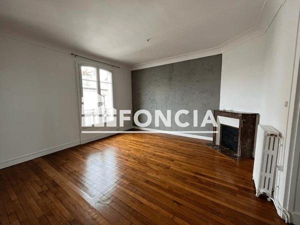 Location Appartement 3 pièces 55.3 m² - 92 RUE DES BOURGUIGNONS Asnieres 92600