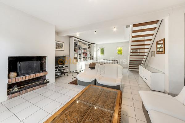 Vente Maison115 m² - 5 Pièces - LA GUERCHE DE BRETAGNE (35130)