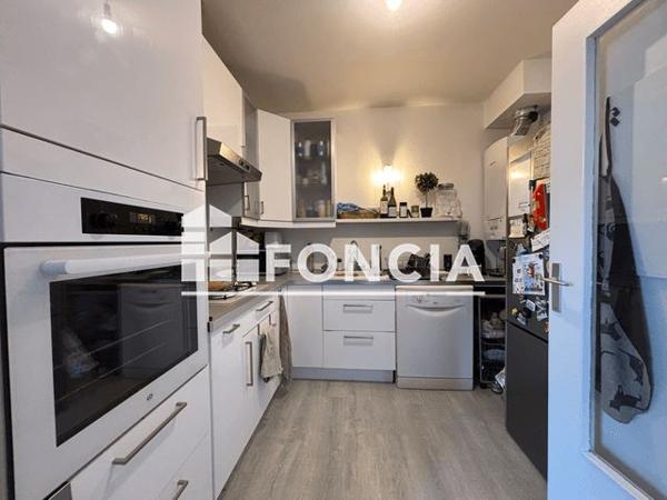 Location Appartement 2 pièces 52.18 m² - 35 RUE DU PERE CHEVRIER Lyon 69007