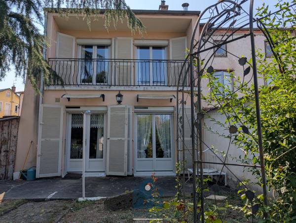 Maison 6 pièce(s) 3 chambre(s) 134.5 m²