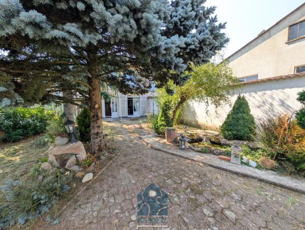 Maison 6 pièce(s) 3 chambre(s) 134.5 m²
