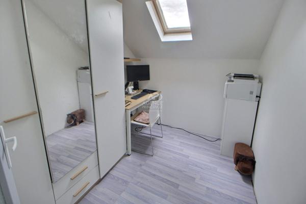 Maison Chanteloup Les Vignes 7 pièce(s) €379 500 ** - Référence 1007