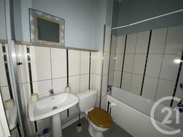 Appartement Studio à vendre  1 pièce - 29,39 m 2   ST QUENTIN  - 02