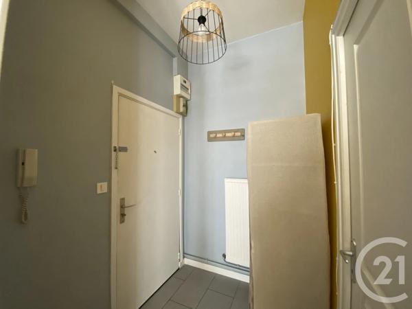 Appartement Studio à vendre  1 pièce - 29,39 m 2   ST QUENTIN  - 02