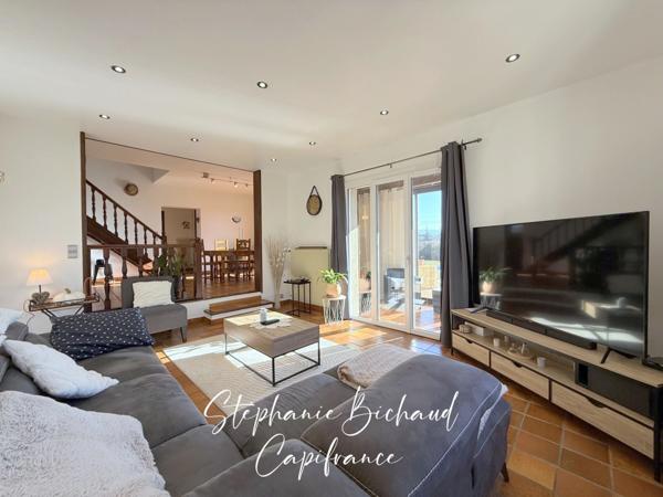 Maison à vendre 5 pièces THEZE (04) 1465 m² TERRAIN PISCINE