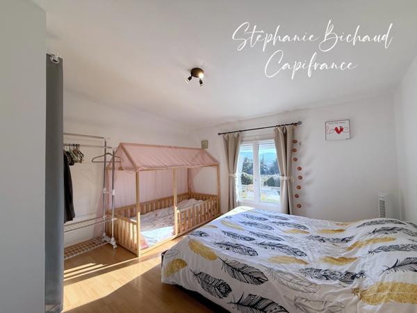 Maison à vendre 5 pièces THEZE (04) 1465 m² TERRAIN PISCINE