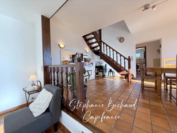 Maison à vendre 5 pièces THEZE (04) 1465 m² TERRAIN PISCINE