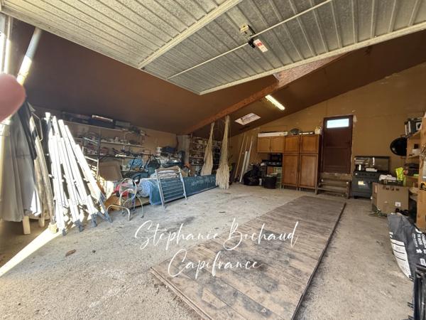 Maison à vendre 5 pièces THEZE (04) 1465 m² TERRAIN PISCINE