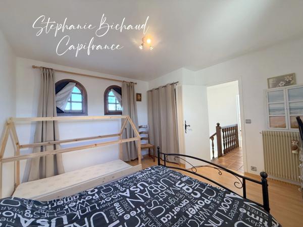 Maison à vendre 5 pièces THEZE (04) 1465 m² TERRAIN PISCINE