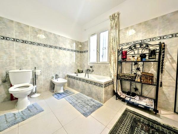 Maison Roquebrune-Cap-Martin 170 m²