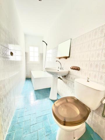 238 m² de bâti – Centre et plage à pied