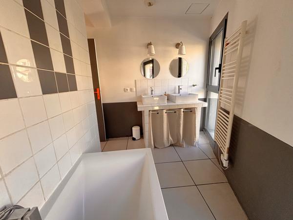 Maison 8 pièces - 160 m² Bien prestige