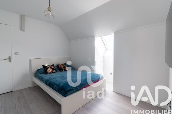 Maison à vendre 10 pièces 200 m² Les Mureaux