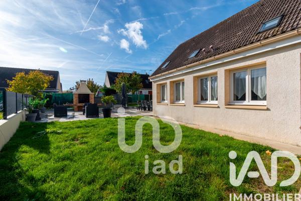 Maison à vendre 10 pièces 200 m² Les Mureaux