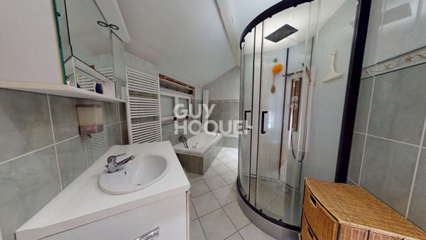 Maison Theding 6 pièce(s) 161 m2