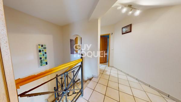 Maison Theding 6 pièce(s) 161 m2