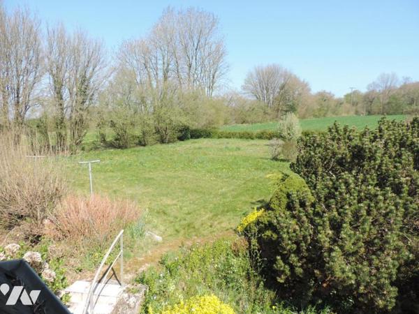 CAMPAGNE PROCHE DE BELLE ISLE EN TERRE