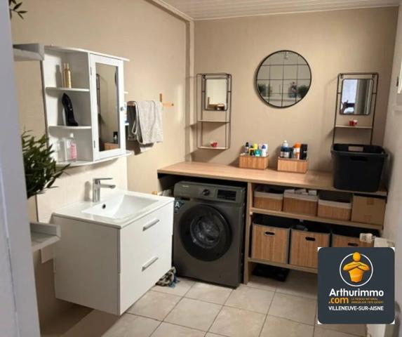 Vente Maison de village 5 pièces 96 m2 à Villeneuve-sur-Aisne