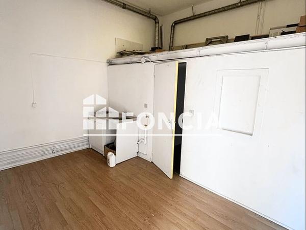 Location Local commercial 3 pièces 91.2 m² - 44 RUE JULES LEDIN St Etienne 42000