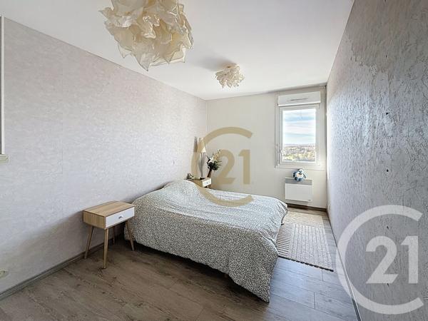 Appartement F5 à vendre  4 pièces - 84,50 m2 BEAUCOURT - 90