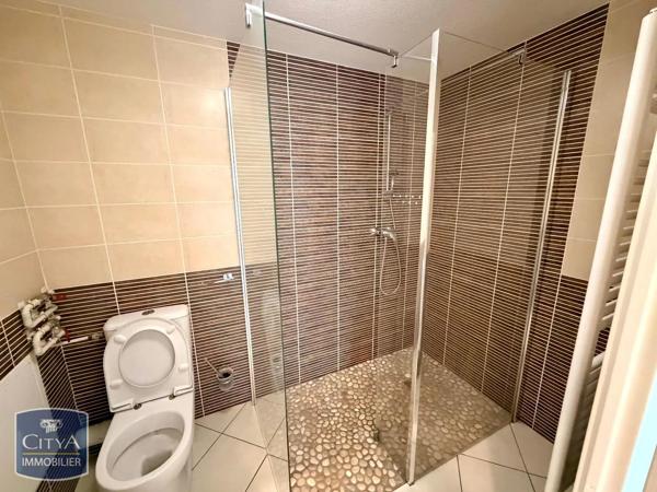 Appartement à louer 2 pièces 47.97m² Domène (38420)