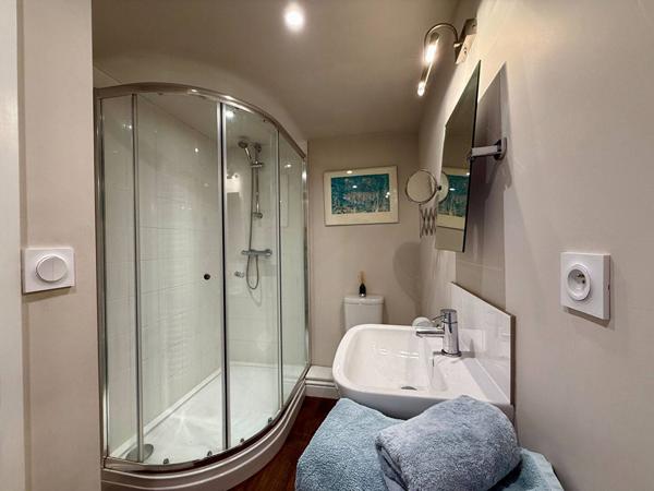 Maison La Flotte 6 pièces 105 m² au coeur du village