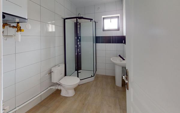 Maison à louer    2 pièces •  Vaulx-en-Velin