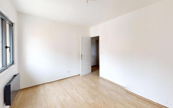 Maison à louer    2 pièces •  Vaulx-en-Velin