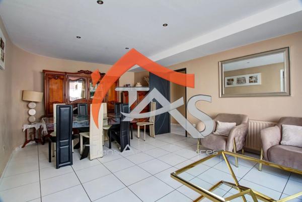 Vente Immeuble 8 pièces 213 m2 à L'Horme