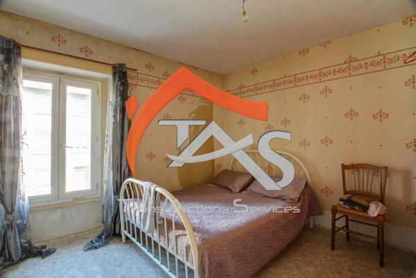 Vente Immeuble 8 pièces 213 m2 à L'Horme