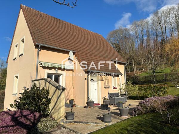 Maison idéalement située, avec une vue dégagée, et proche des commerces