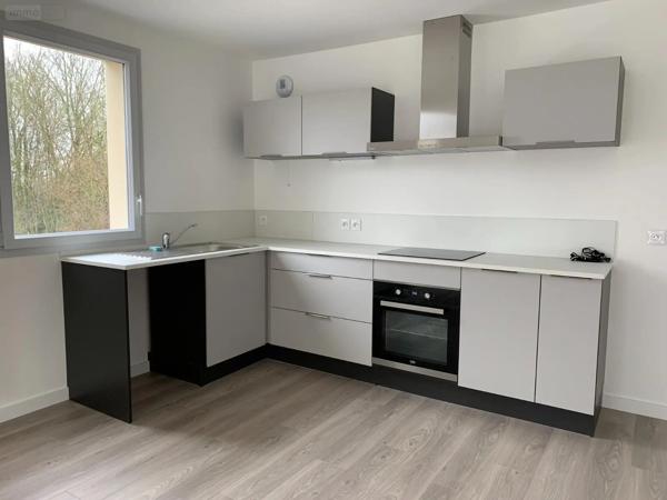 Location - Appartement Bailleul 59270 3 pièces 71 m 2