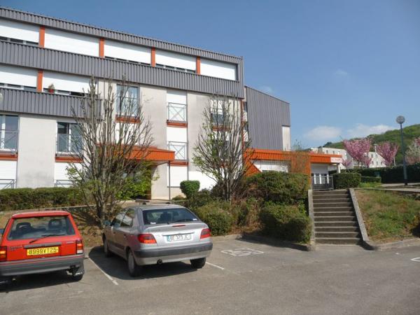 Appartement - secteur Polyclinique - 1 pièce -19,04 m²