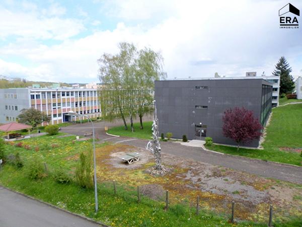 Appartement - secteur Polyclinique - 1 pièce -19,04 m²