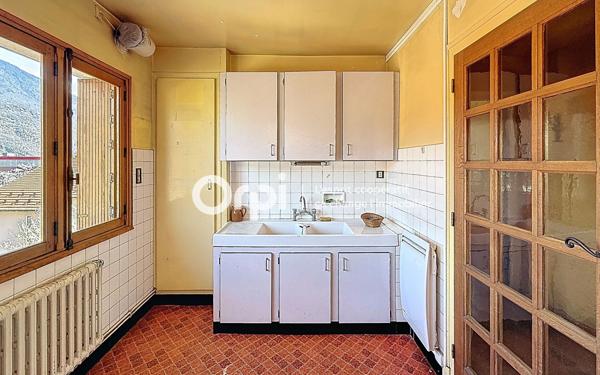 Appartement à vendre    3 pièces • 67,84 m2 Albertville