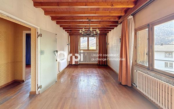 Appartement à vendre    3 pièces • 67,84 m2 Albertville