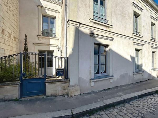 Maison a vendre SAINT FLORENT LE VIEIL Centre, cour sans vis a vis, 5 chambres, proche Loire