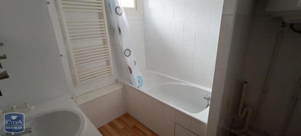 Location appartement 3 pièces de 97.73m²