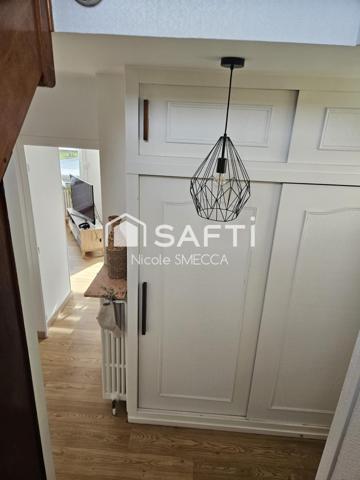 Maison mitoyenne,3 chambres,jardin,garage