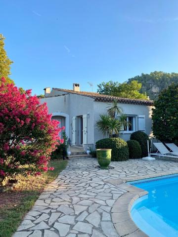 Vente Villa de luxe Salernes 8 Pièces 150 m²