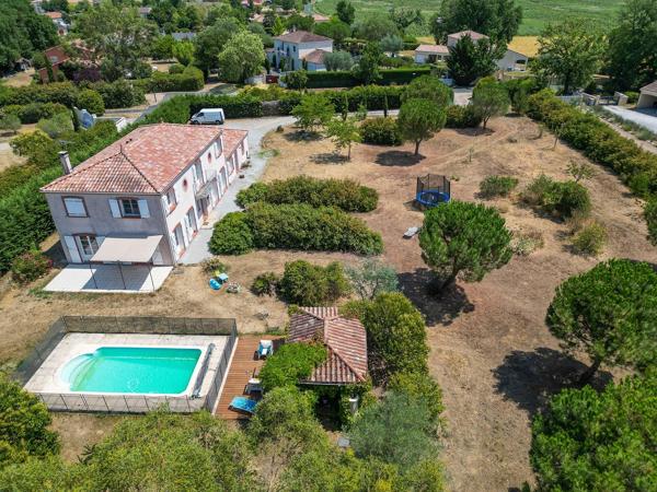 Vente Maison de luxe Lavaur 9 Pièces 230 m²