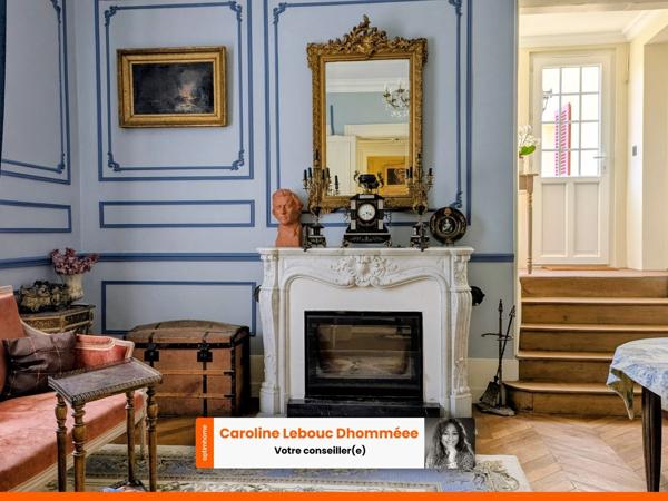 Demeure bourgeoise restaurée avec parc paysager et maison d'amis en centre-ville de Mamers